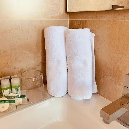 招待所 马尔埃斯佩兰萨旅馆 *