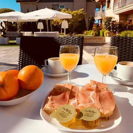 马尔埃斯佩兰萨旅馆 招待所 波多诺伏