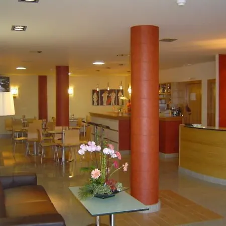 马尔埃斯佩兰萨旅馆 招待所